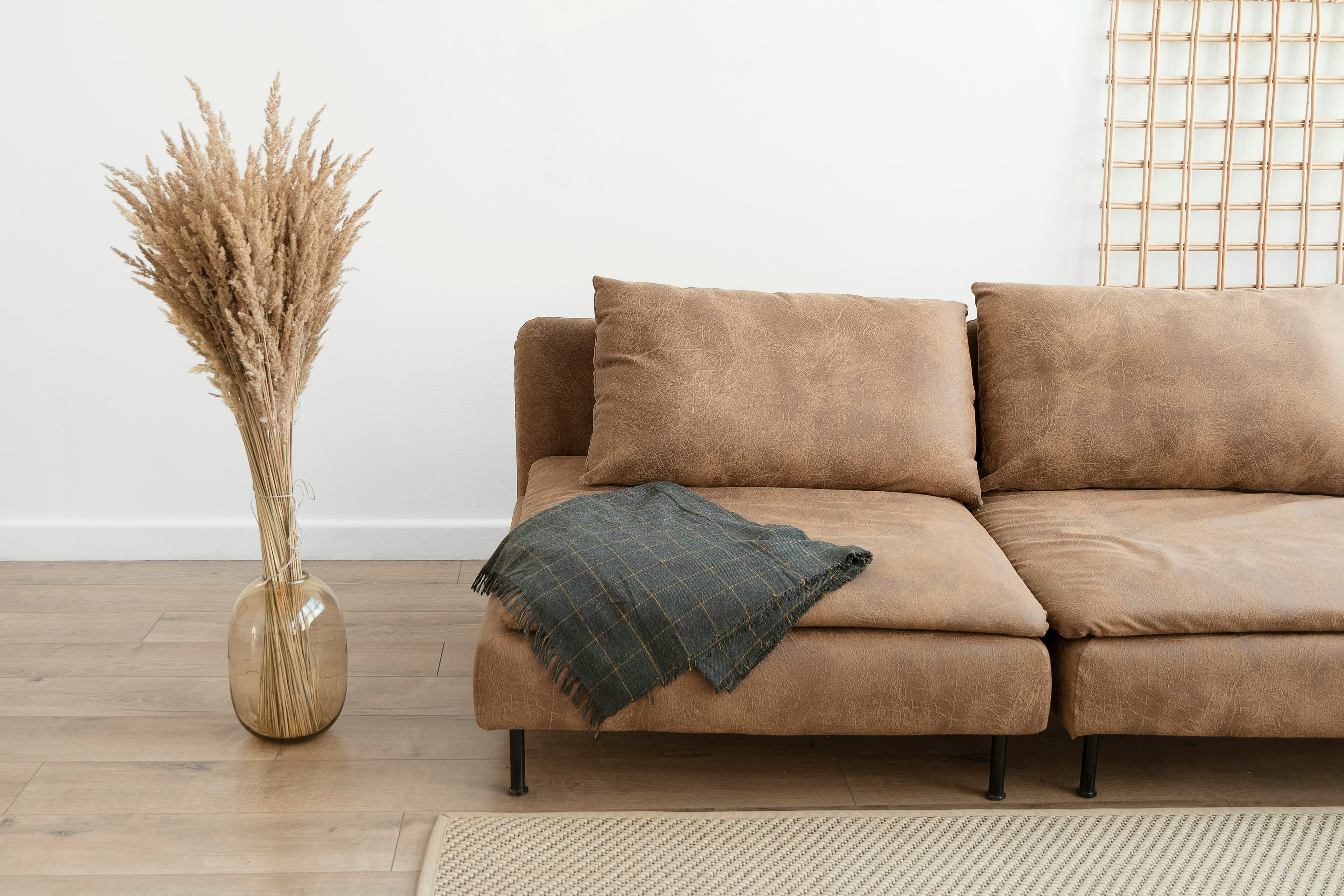 Sofa Repair & Re-Upholstery